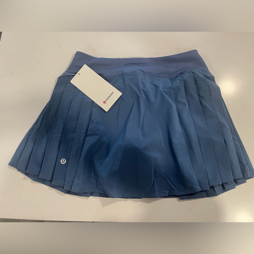 Lululemon Side-Pleat HR Tennis Skirt Size 6 Blue